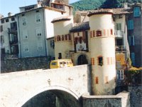 1992081452 Darrel-Betty-Darla Hagberg - France Vacation