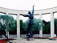 1992081244 Darrel-Betty-Darla Hagberg - France Vacation