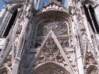 1992081193C1 Darrel-Betty-Darla Hagberg - France Vacation