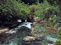 2005072406 Ariane Aubet-Lauriane Sirour-Fontaine de Vaucluse-Provence-France