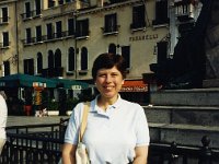 1989070174 : Katia DePuydt