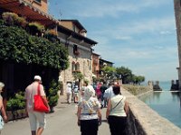 2005072127 Simione-Italy