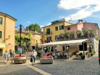 2005071715 Torri Del Benaco- Italy