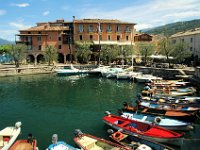 2005071736 Torri Del Benaco- Italy