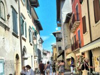 2005071742 Torri Del Benaco- Italy