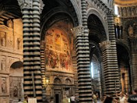 2005071410 Siena Italy