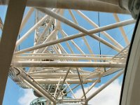 2005071008 London England