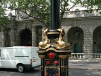 2005071038 London England