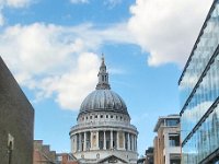 2005071102 London England  DCF 1.0