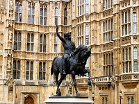 2005071112 London England  DCF 1.0