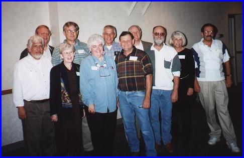 9810002.jpg (26464 bytes)